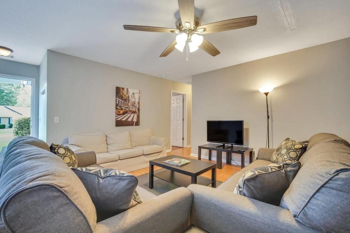 Charming Gray Home- 5 Mins From Gsu! Statesboro Exterior foto
